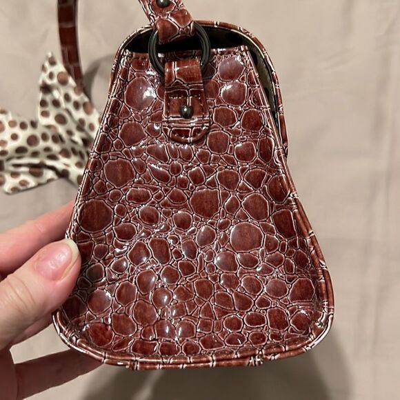 NWT Comely brown faux alligator handbag polka dot scarf that matches the lining - Picture 9 of 11